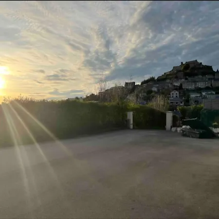 فيلة De Nage Et Jacuzzi A D'aveyron *